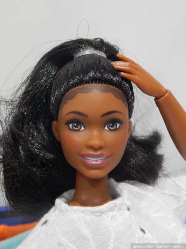 Знакомьтесь, Бруклин — Коллекции игровых кукол (Playline): фото полок (фото 3)