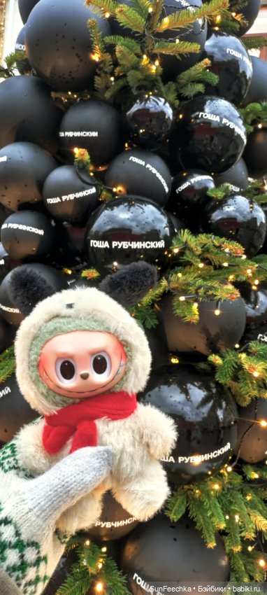 Лабубу путешествует в Рождество:) (фото 8)