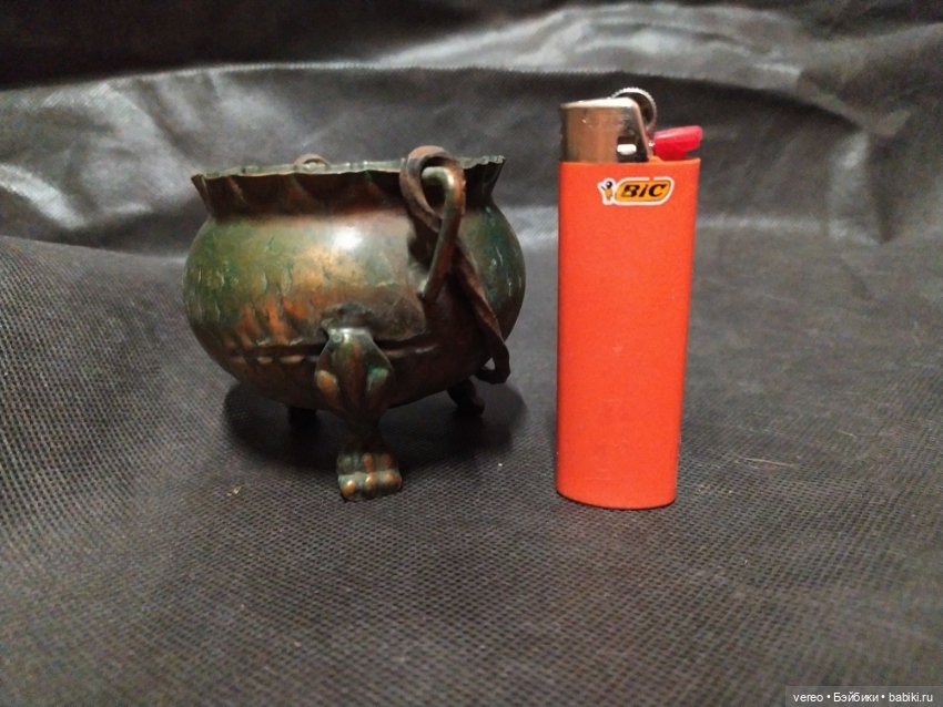 Медные аксессуары кукольной комнаты