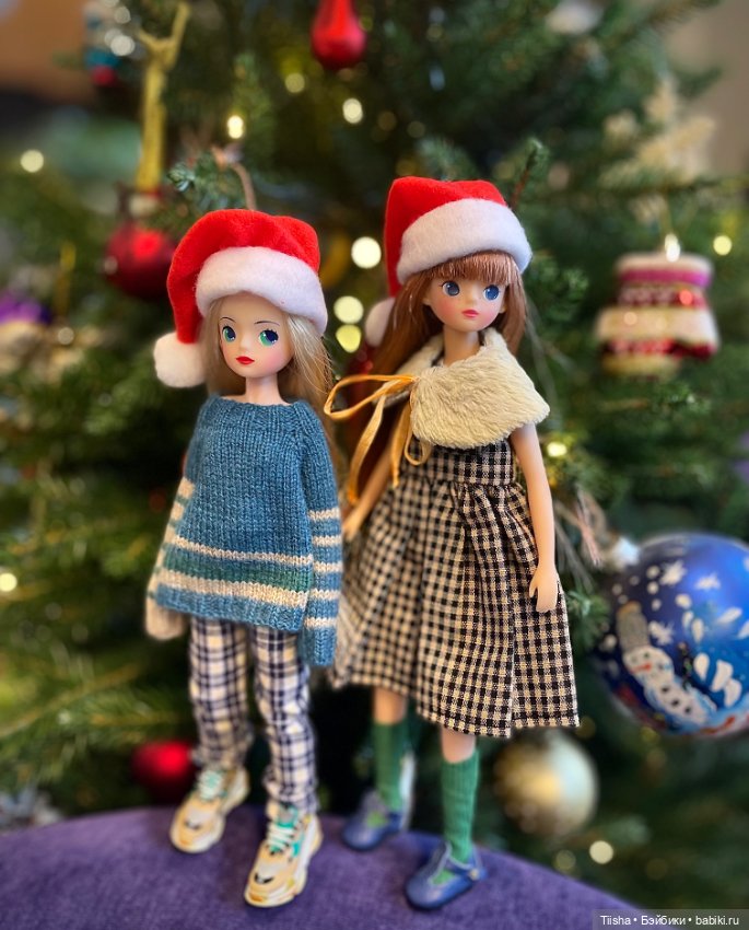 Redberry doll (strawberry planet)