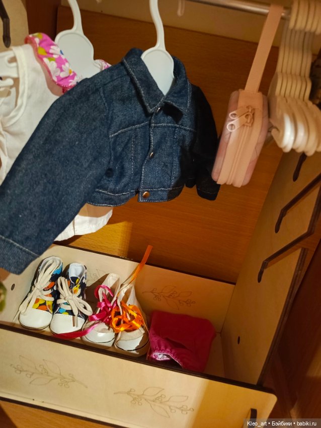 2025 год и мои куколки — Коллекции игровых кукол (Playline): фото полок (фото 6)