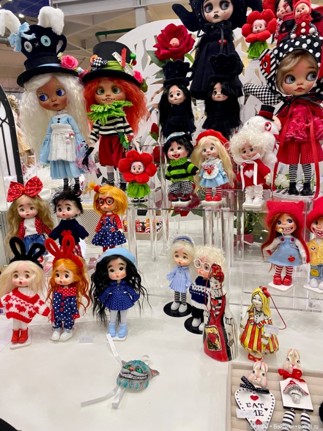 Ажур на балу кукол на Тишинке