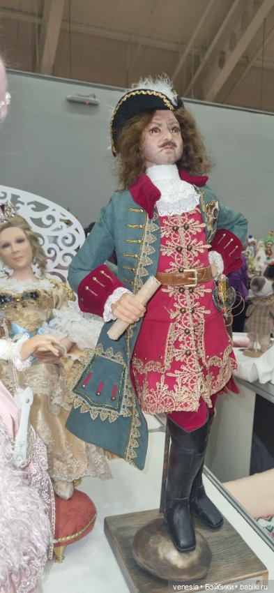 Новогодний бал кукол на Тишинке