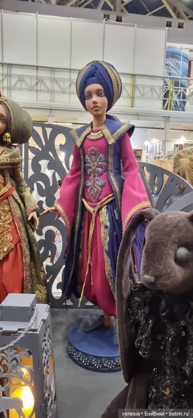 Навогодний бал кукол на Тишинке -2 (фото 8)