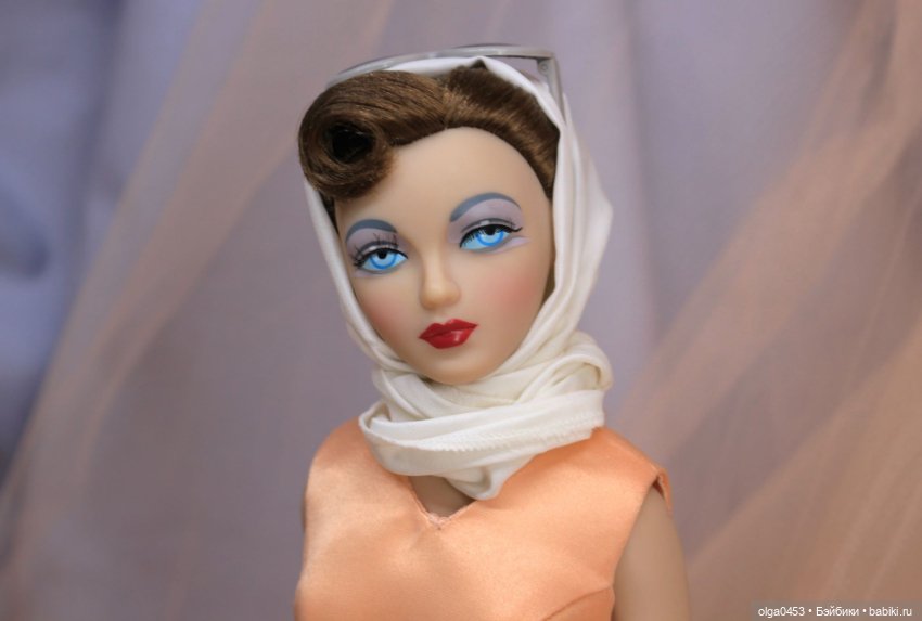 Кукла от Ashton Drake — Gene Marshall — Winter's Romance