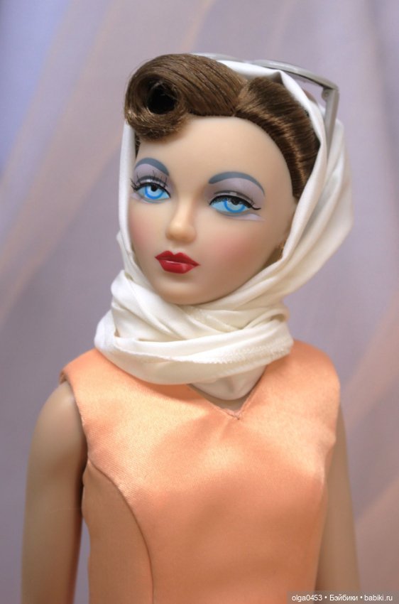 Кукла от Ashton Drake — Gene Marshall — Winter's Romance