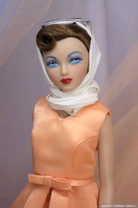 Кукла от Ashton Drake — Gene Marshall — Winter's Romance