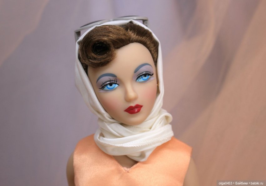 Кукла от Ashton Drake — Gene Marshall — Winter's Romance