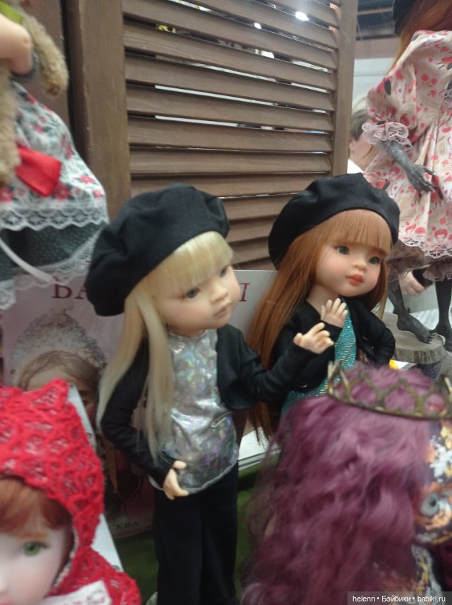 Паолки на выставке Бал кукол