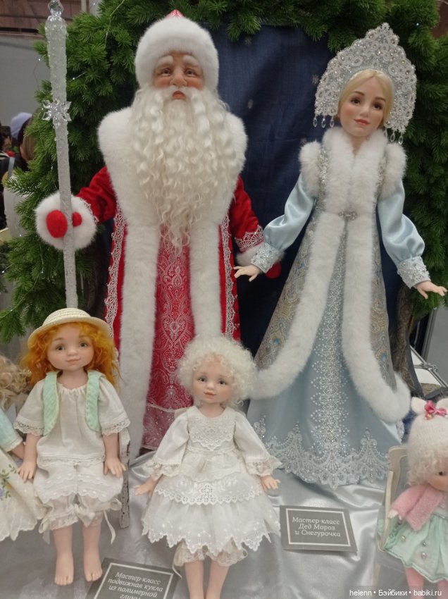 Паолки на выставке Бал кукол