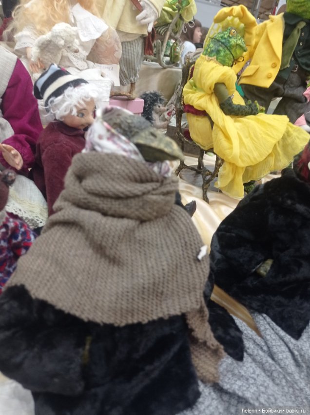 Паолки на выставке Бал кукол