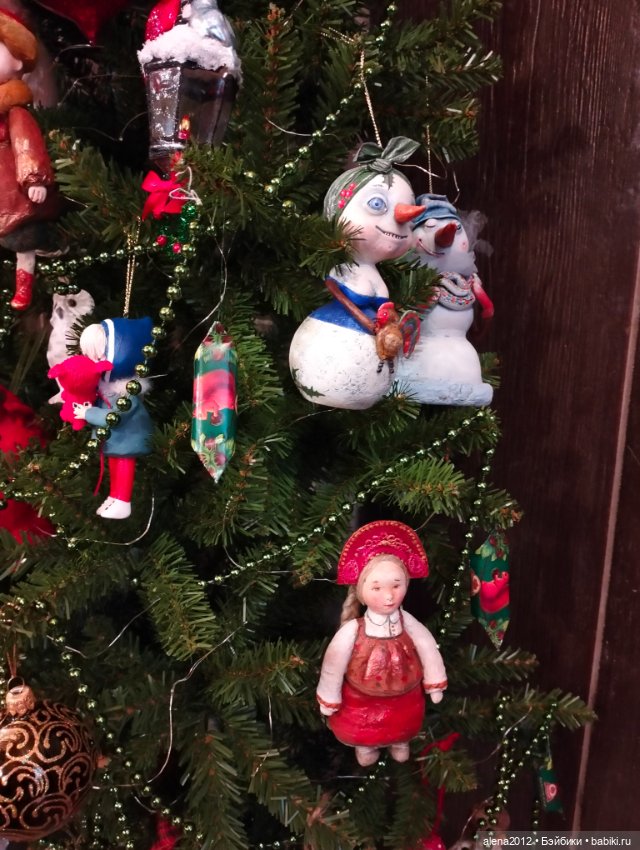 Как одна фотография с весенней выставки изменила всю ёлку