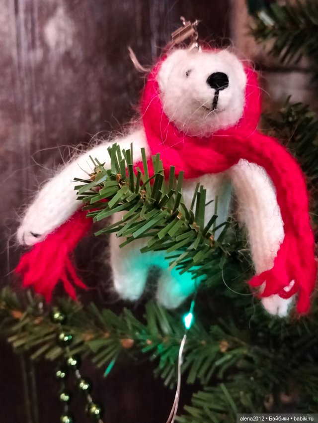 Как одна фотография с весенней выставки изменила всю ёлку