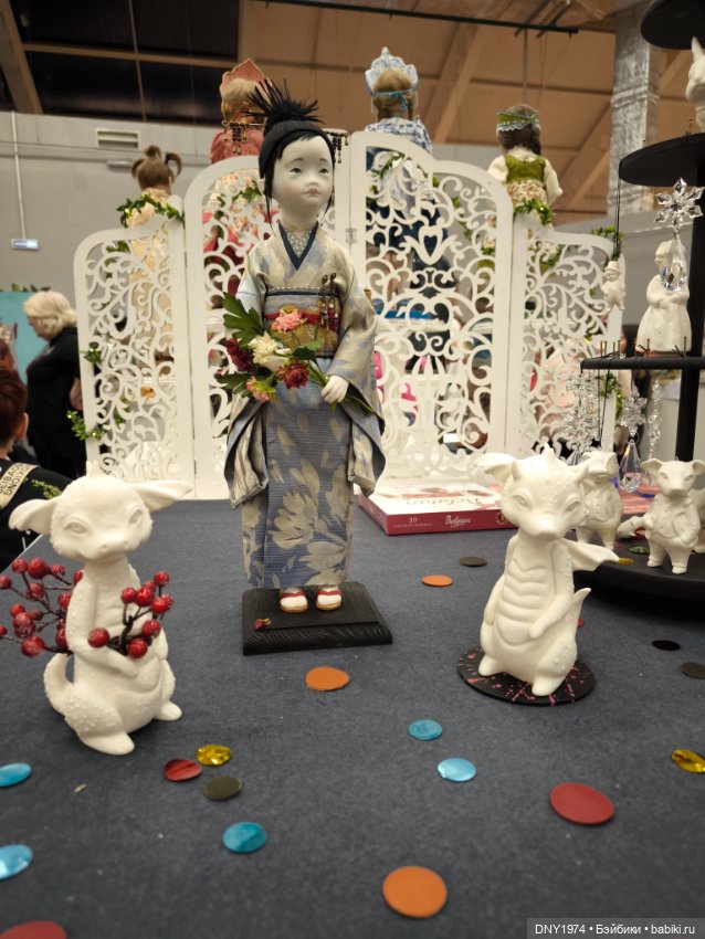 Еще немного фото с Зимнего бала кукол