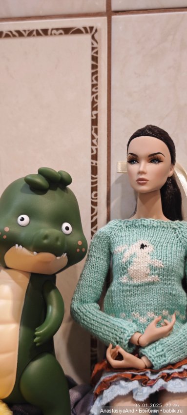 Первая куколка 2025 (и первая (скорее всего последняя куколка этой фирмы) у меня) (фото 8)