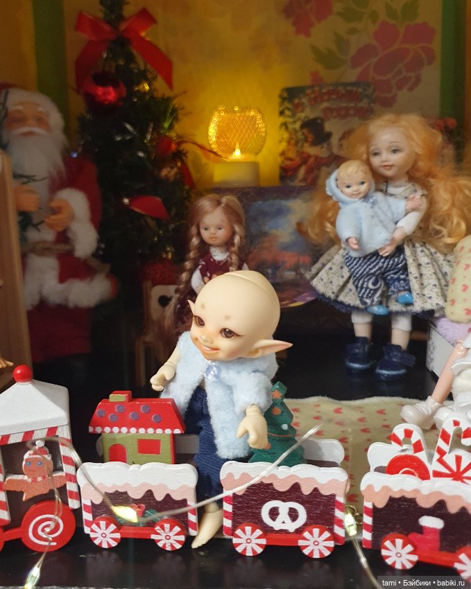 Комнатка для мелких куколок)) (фото 5)