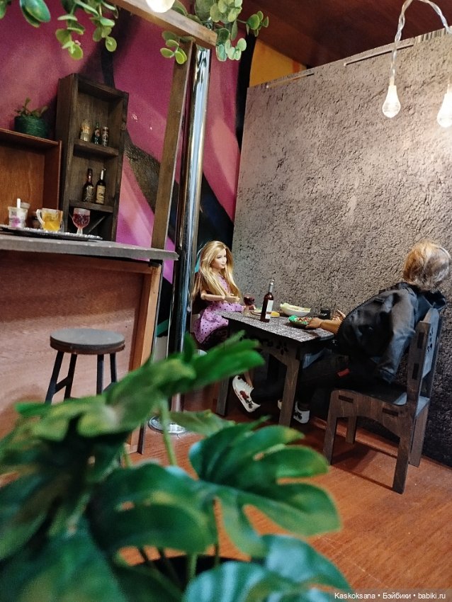 Новая локация "Бар-паб" — Зарисовки из кукольной жизни: фотоистории (фото 6)