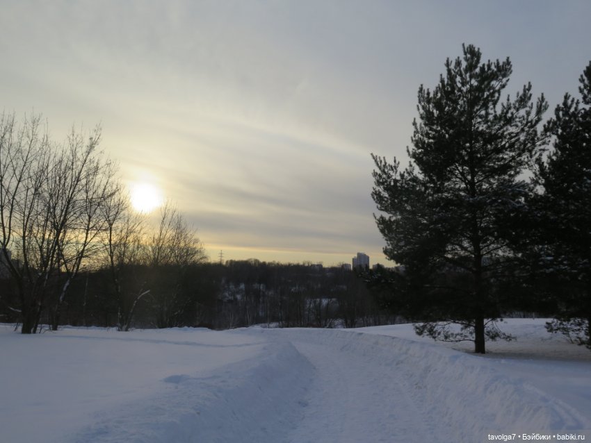 "Раз, два, три. За твоей спиной - лабиринт." (фото 2)