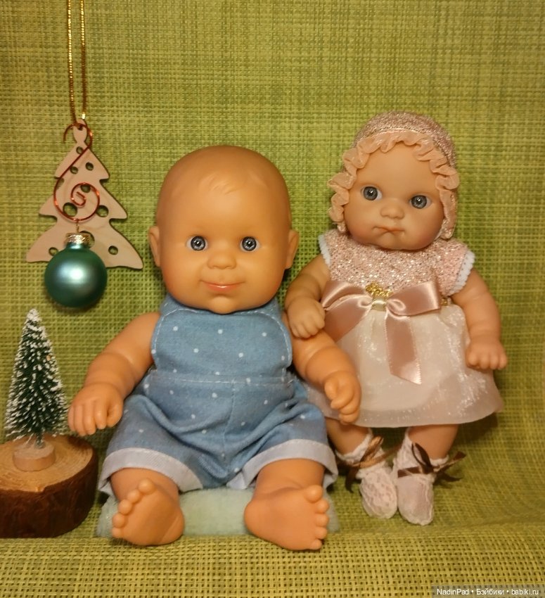 Пупсы у ёлочки 🎄 — Куклы Paola Reina (Паола Рейна): новинки (фото 7)