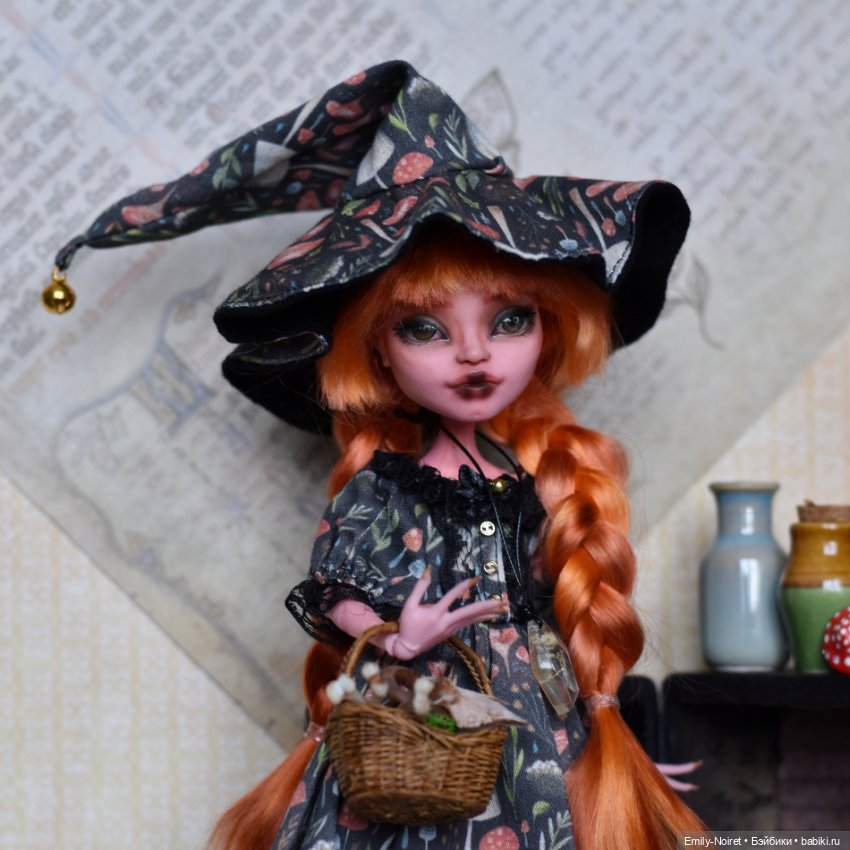 Грибная ведьма — ООАК Monster High и Ever After High: репейнт (фото 2)