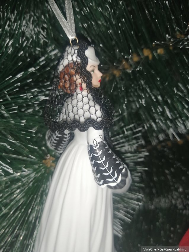 И такая Скарлетт тоже хороша