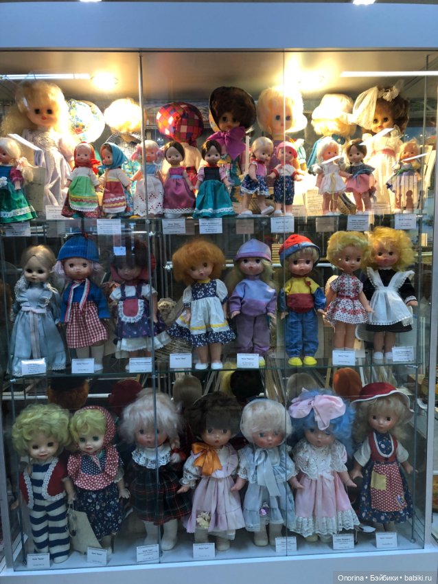 Художественный салон «Русская матрёшка» в Сергиевом Посаде (фото 2)