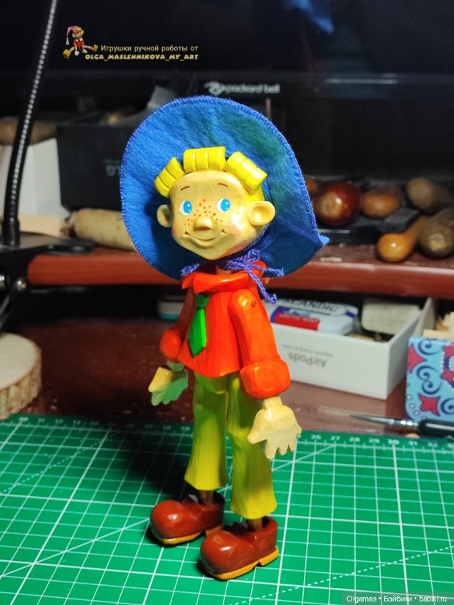 Незнайка на Луне😊 — Авторские игрушки из дерева: резьба