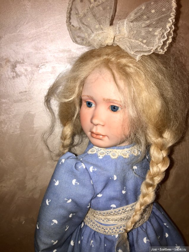 Ina фарфоровая девочка-одуванчик от Ruth Treffeisen 1989 (фото 9)