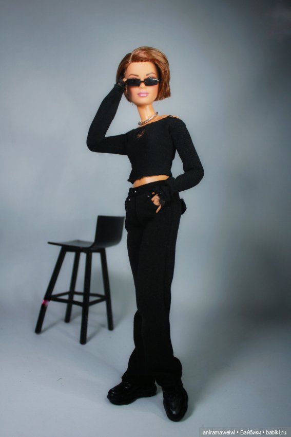 Гардероб для новенькой — Одежда и обувь для кукол своими руками: фото