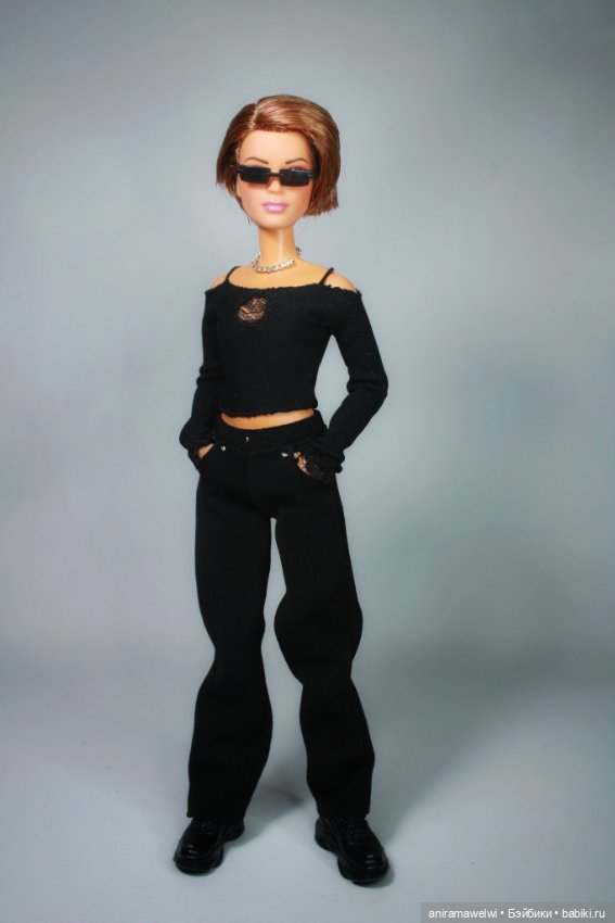 Гардероб для новенькой — Одежда и обувь для кукол своими руками: фото (фото 6)