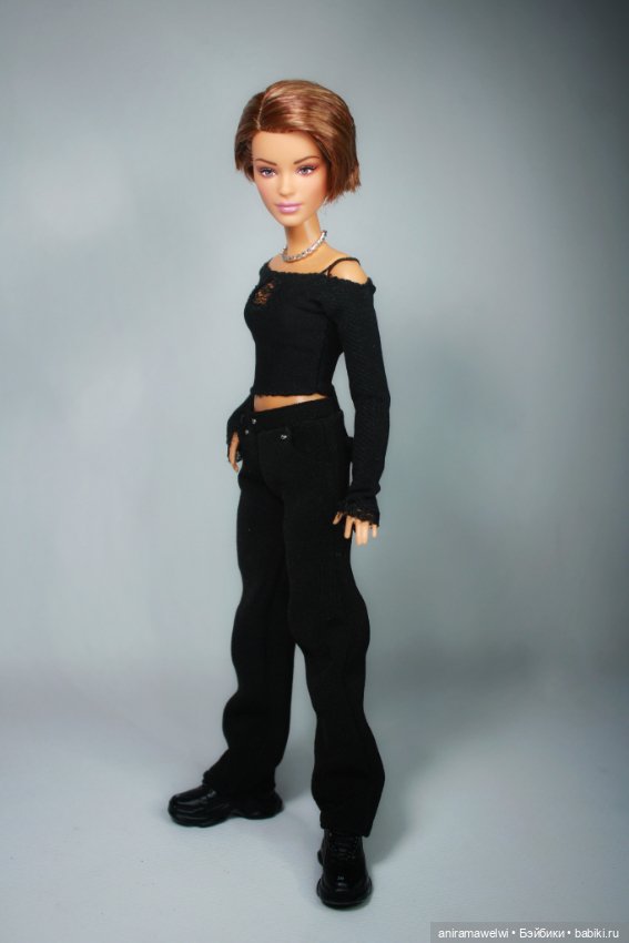 Гардероб для новенькой — Одежда и обувь для кукол своими руками: фото (фото 5)