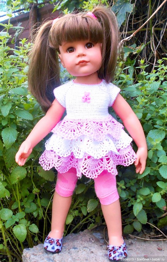 Семейный кукольный альбом: одежда для готц крючком