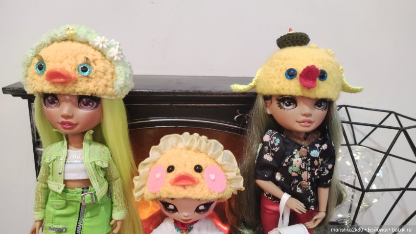 Новые шапки — Одежда и обувь для кукол своими руками: фото