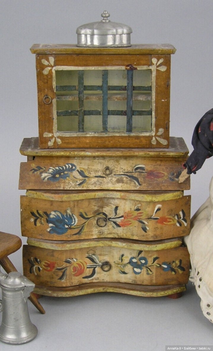 По следам аукционов, мебель (фото 2)