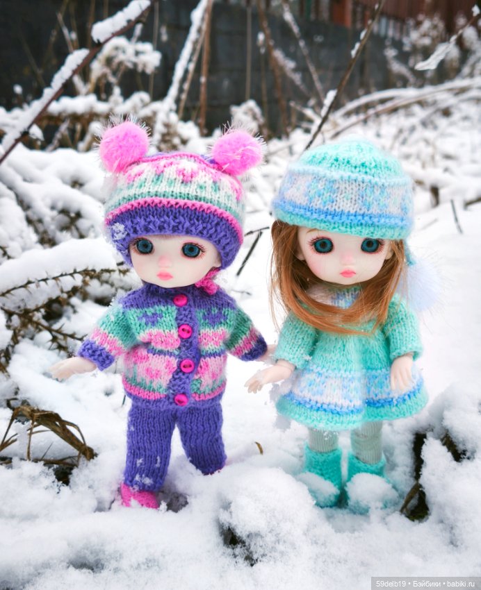 Снег выпал только в январе