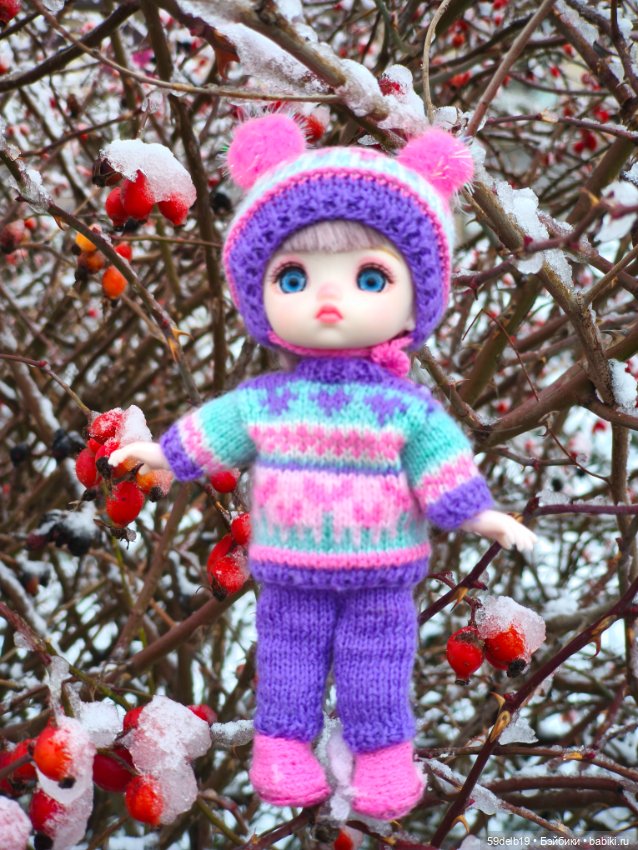 Снег выпал только в январе