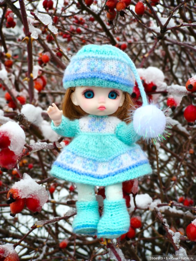 Снег выпал только в январе