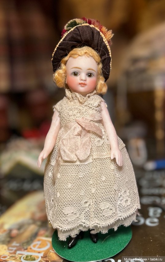 Хрупкая история — Антикварные игрушки и домики: елочные украшения