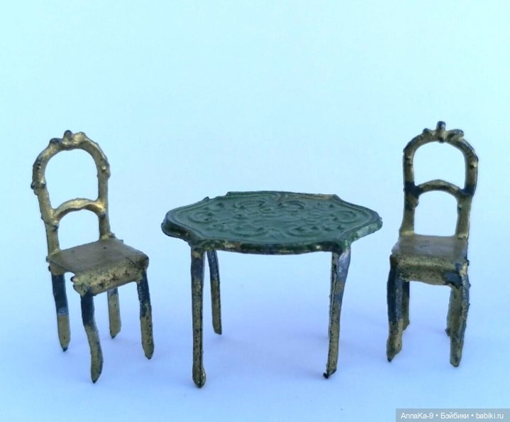 Мебель из металла для миньонет