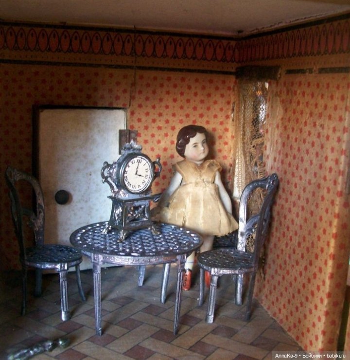 Мебель из металла для миньонет