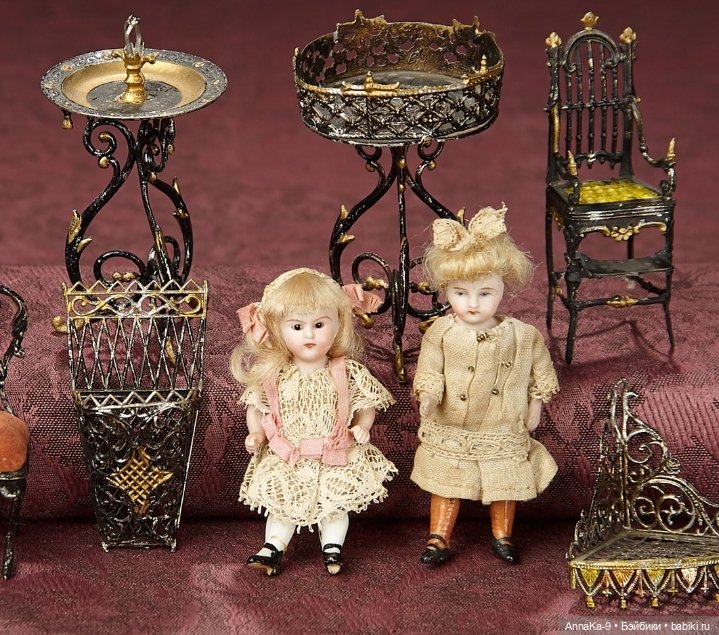 Мебель из металла для миньонет