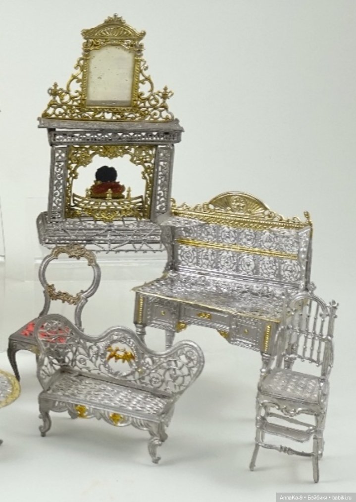 Мебель из металла для миньонет