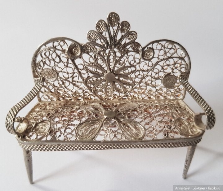 Мебель из металла для миньонет