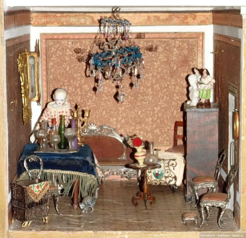 Антикварные домики — Антикварные куклы Mignonette (Миньонетта): карманные