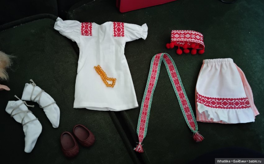 Что нашли под ёлкой ( часть 1)