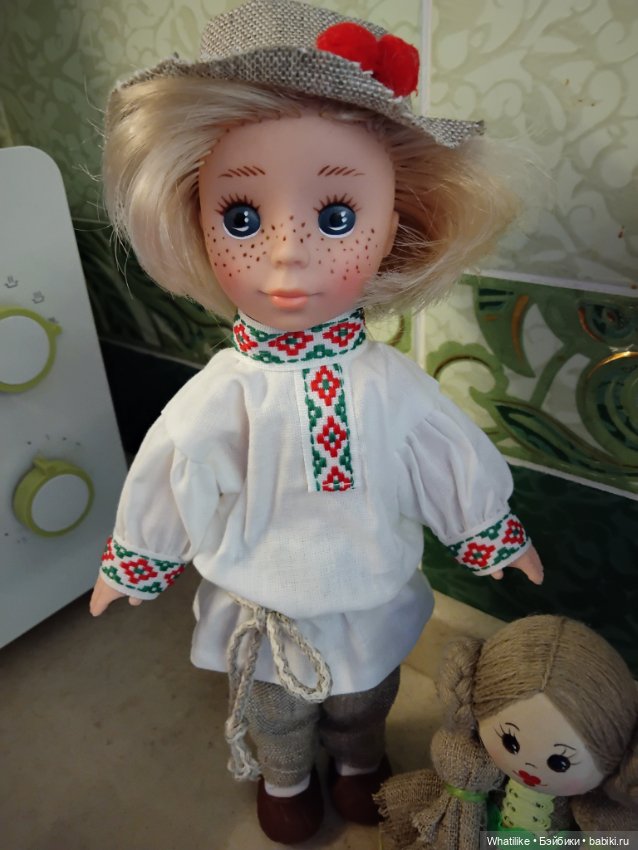 Что нашли под ёлкой ( часть 1)