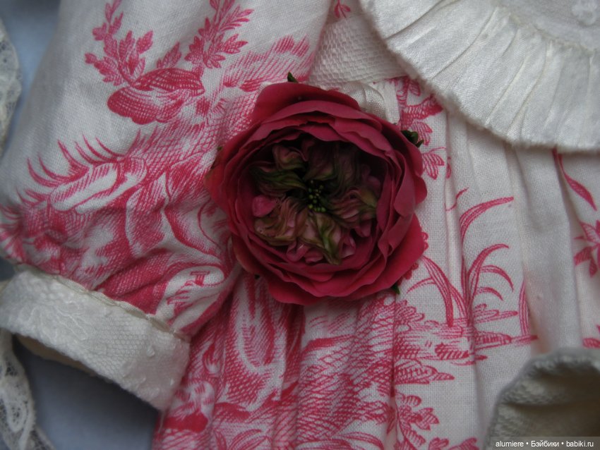 Фарфоровая кукла Ивон/Yvonne 60см