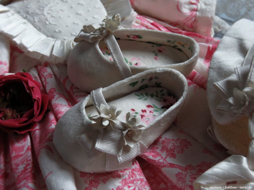 Фарфоровая кукла Ивон/Yvonne 60см