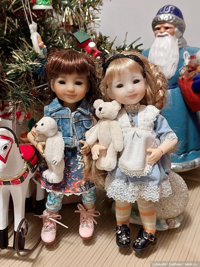 Новенькие девочки Руби Ред