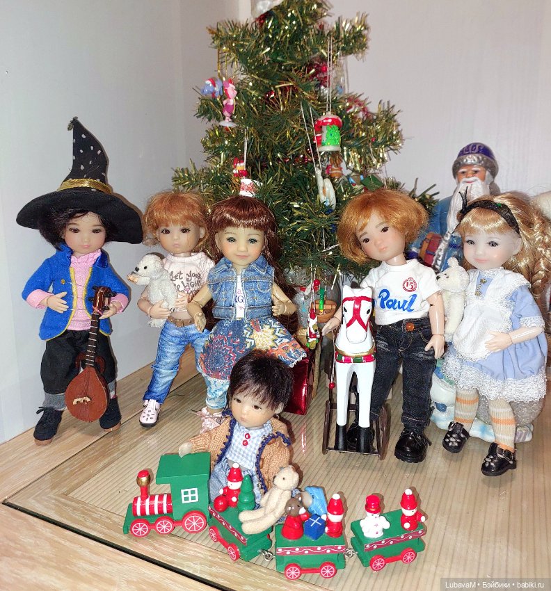 Новенькие девочки Руби Ред (фото 6)